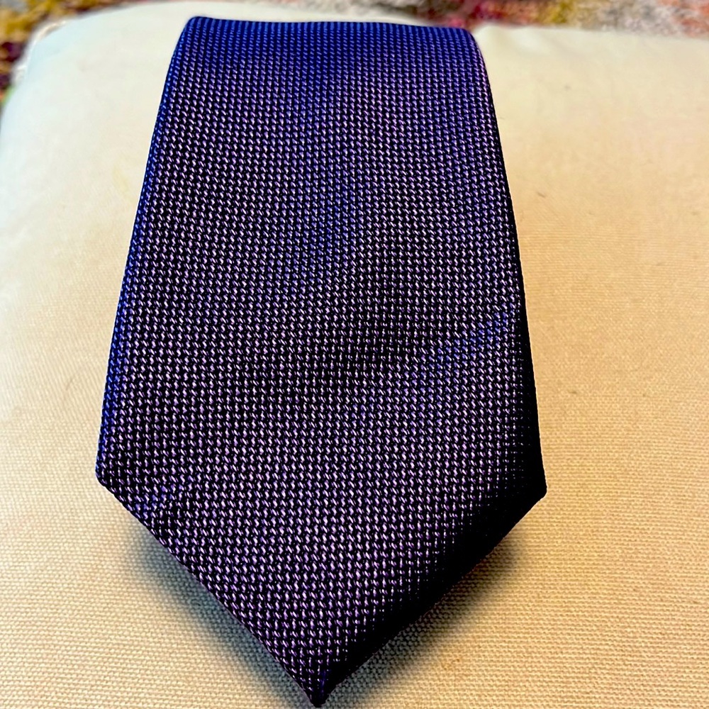 Dark purple tie